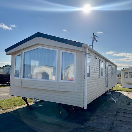 Season Stays Redcar Bagian luar foto