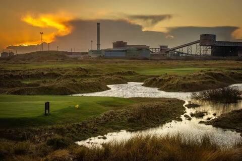 Season Stays Redcar Bagian luar foto